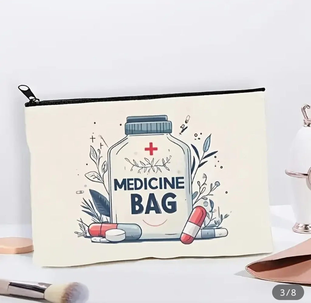 Medicine bag: Medicine bag included in the THOROUGHBRED luxury gift box by Gift Horse
